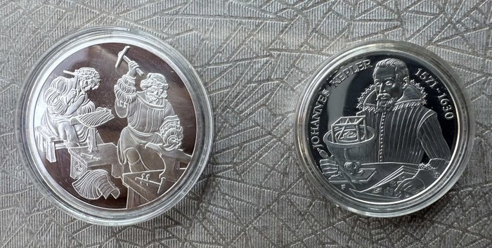 Østrig. 500 Schillings / 10 Euro 2001/2002 (2 stuks)  (Ingen mindstepris)