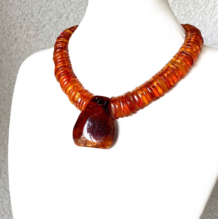 Naturlig Baltic Amber krave halskæde vedhæng amulet - Rav - Succinite