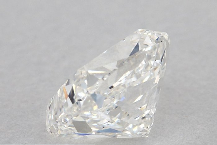 1 pcs Diamant  (Natur)  - 0.81 ct - Pude - F - SI2 - International Gemological Institute (IGI)