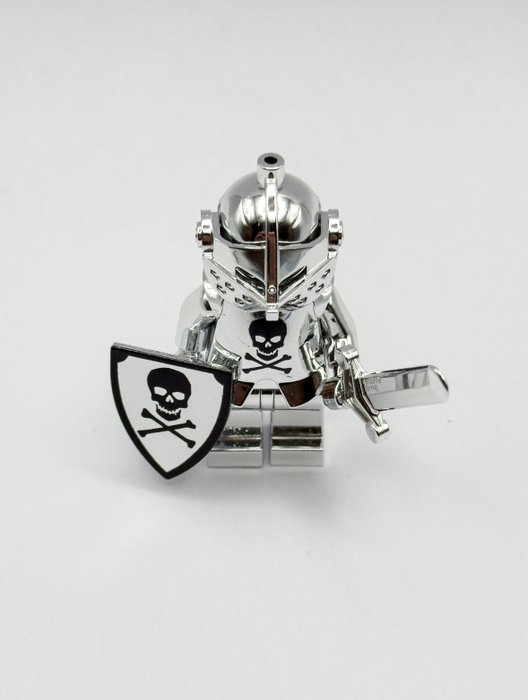 Lego - Chrome Silver Plated Knight of Death Exclusive Figure Rare - Danmark