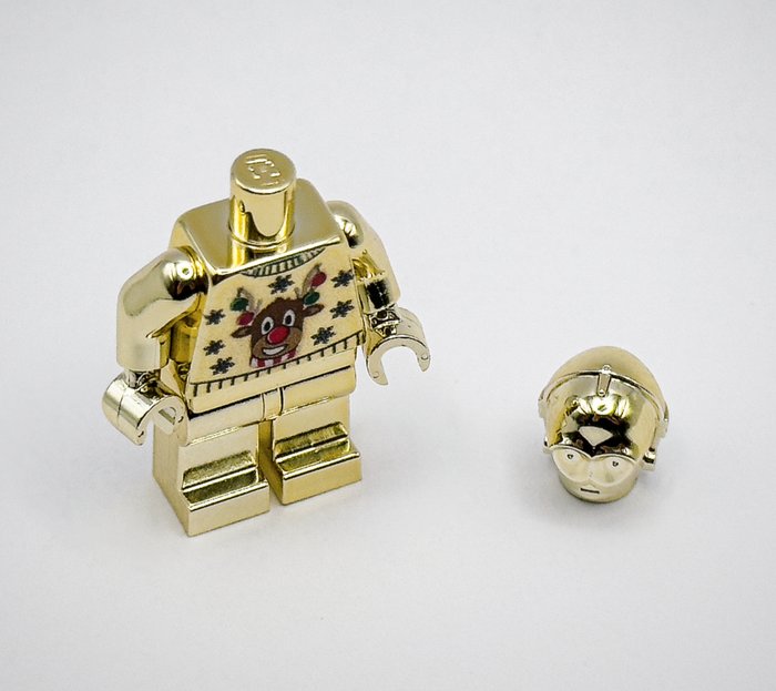 Lego - Star Wars - Chrome Gold Plated Christmas C-3PO Mini Figure Official Customized Lego Parts