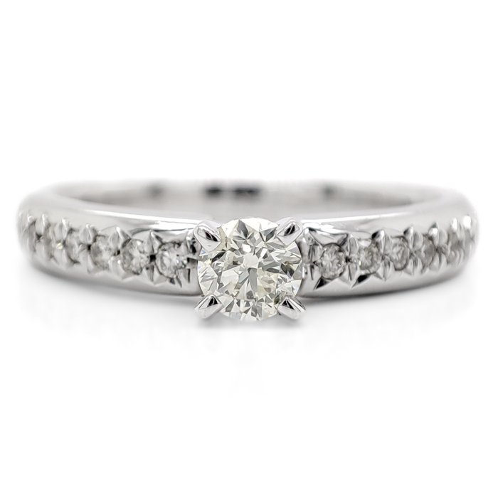 Ring - 14 karat Hvidguld -  0.41ct. tw. Diamant (Naturfarvet)  - Diamant