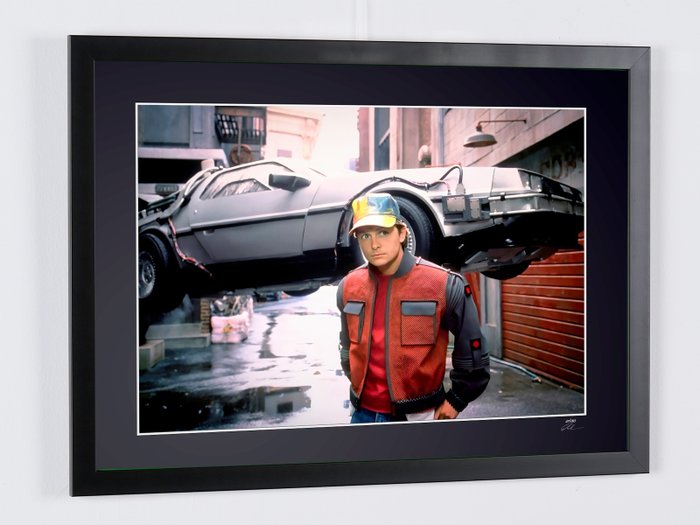 Back to the Future Part II - Michael J. Fox (Marty) - Fine Art Photography - Luxury Wooden Framed 70X50 cm  - Limited Edition Nr 04 of 30 - Serial ID - Original Certificate (COA), Hologram Logo Editor and QR Code - 100% New items.