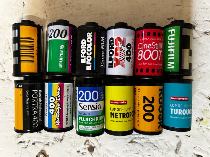 Fuji, Ilford, Kodak, Lomo, altro 270x [empty cartridge- No Film inside] Filmholder