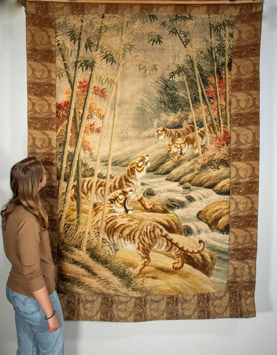 An embroidery silk of four tigers along the bank of the river - Broderi  - 195 cm - 145 cm