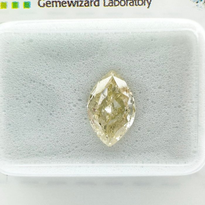 Ingen mindstepris - 1 pcs Diamant  (Natur)  - 0.70 ct - Marquise - K - I1 - Gemewizard Gemological Laboratory (GWLab)