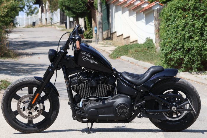 Harley-Davidson - Street Bob 114 - 1868 cc - 2022