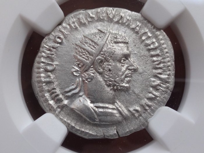 Romarriket Macrinus (AD 217-218) Antoninianus