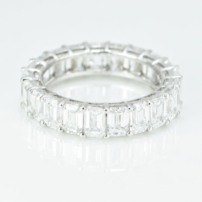 Ring - 14 karat Hvidguld -  556ct tw Diamant (Laboratoriedyrket) - Bryllups band