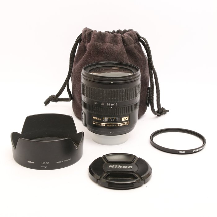 Nikon AF-S DX Zoom-Nikkor 18-70mm f/3.5-4.5G ED-IF Digitalt refleks kamera (DSLR)