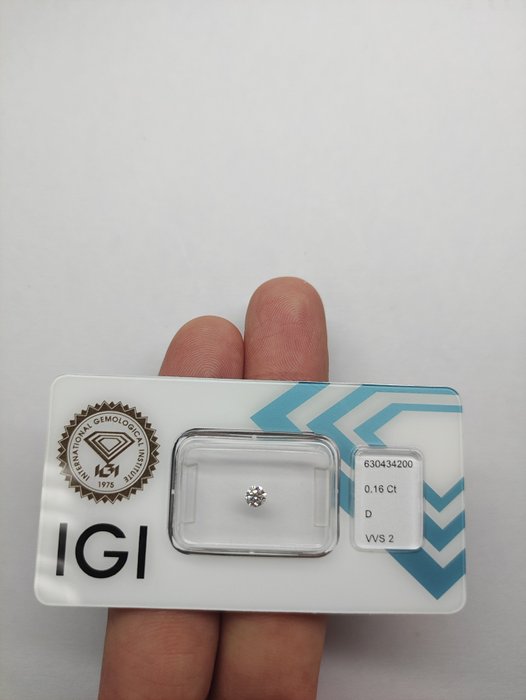 Ingen mindstepris - 1 pcs Diamant  (Natur)  - 016 ct - Rund - D (farveløs) - VVS2 - International Gemological Institute (IGI)