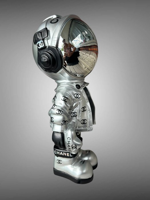 AmsterdamArts - Chanel Astronaut silver hologram