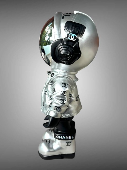 AmsterdamArts - Chanel Astronaut silver hologram