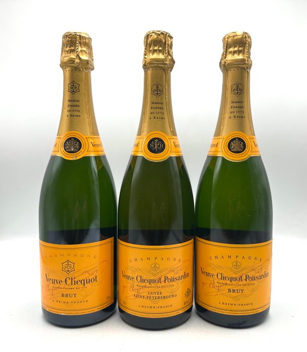 Veuve Clicquot, Ponsardin Yellow Label x2  Cuvee Saint-Petersbourg - Champagne - 3 Flasker (0,75 L)