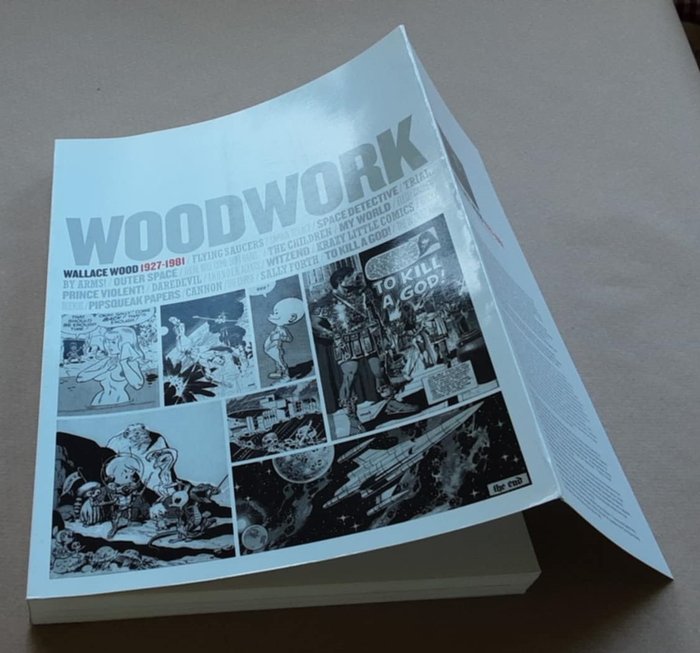 Wallace Wood dreisprachiger Ausstellungskatalog - Woodwork - 1 Album - 2010