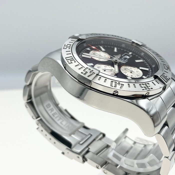 Breitling - Super Avenger II - Ingen mindstepris - A13371 - Mænd - 2010-2020