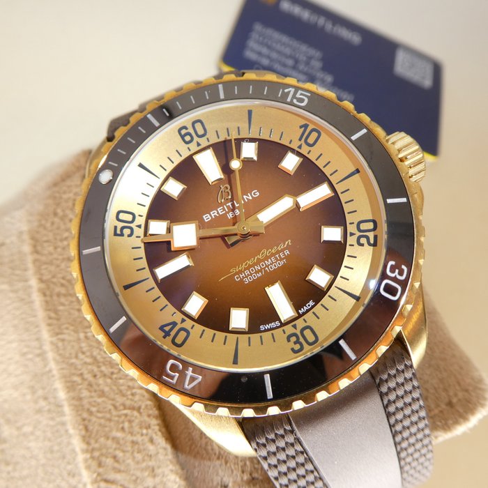 Breitling - Superocean Automatic 44 - Ingen mindstepris - N17376 - Mænd - 2011-nu