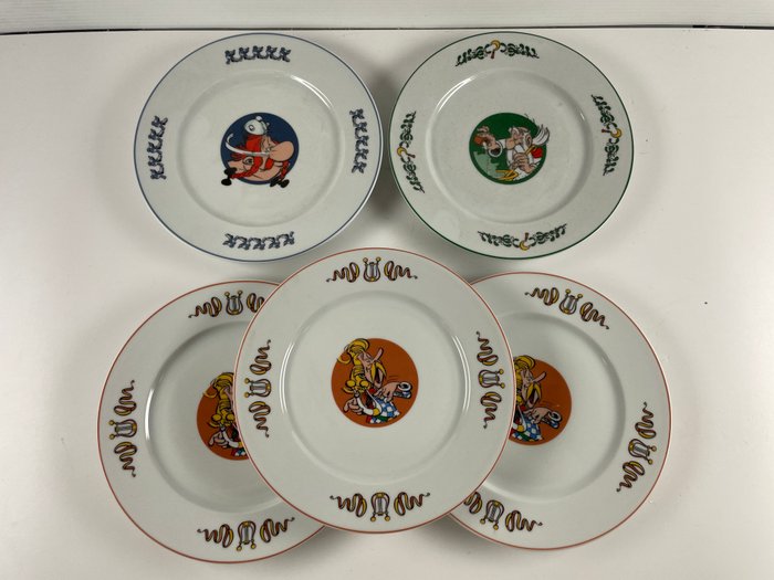 Asterix - 5 Service: 5 middagstallerkener (diameter 195 cm) - Tables  Couleurs - 1994