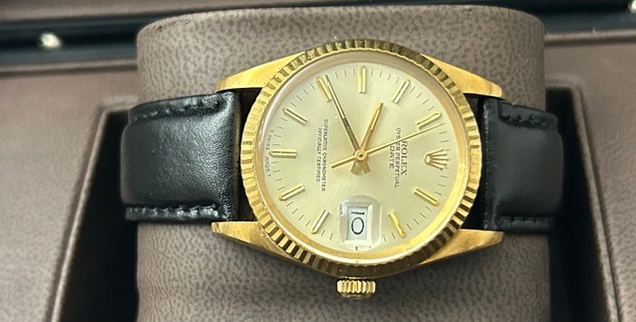 Rolex - Oyster Perpetual Date - 15038 - Mænd - 1970-1979