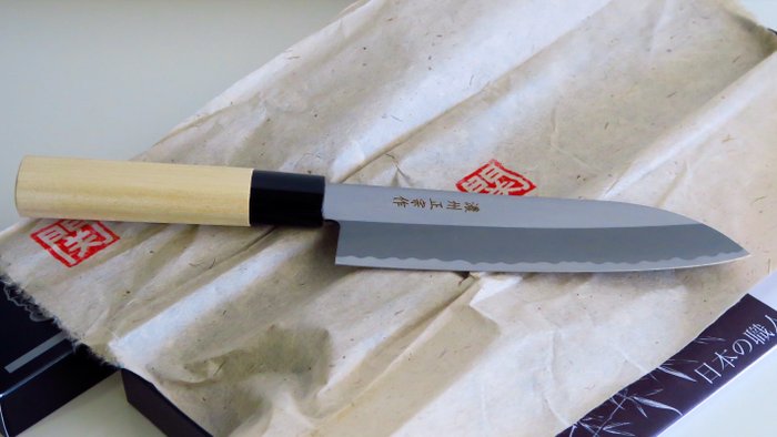 Satake - Køkkenkniv - Santoku - Stål - Japan - Japansk SANTOKU