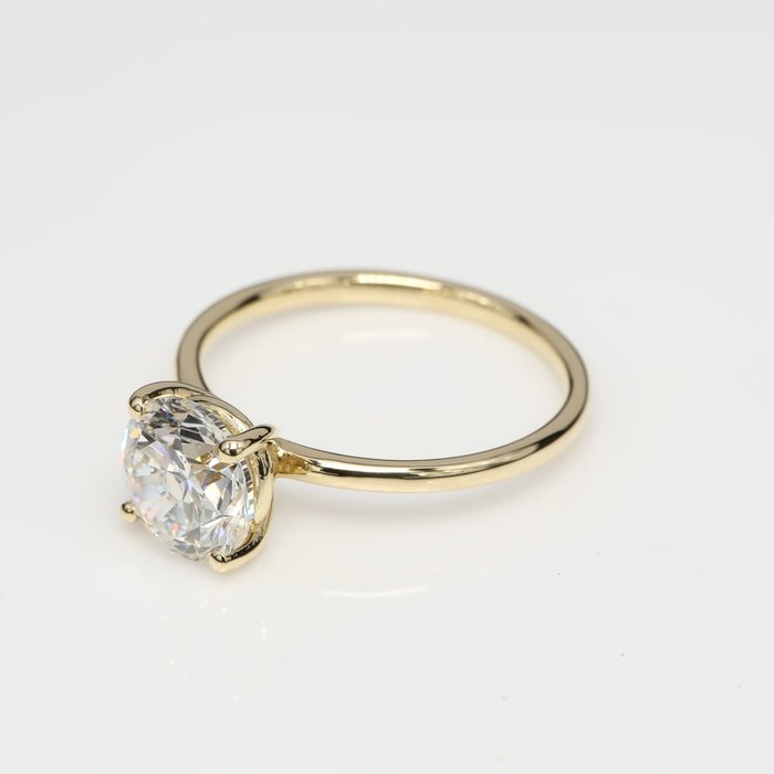 Ring - 18 kraat Gulguld -  2.05ct. tw. Diamant (Laboratoriedyrket) - Runde F-VS2