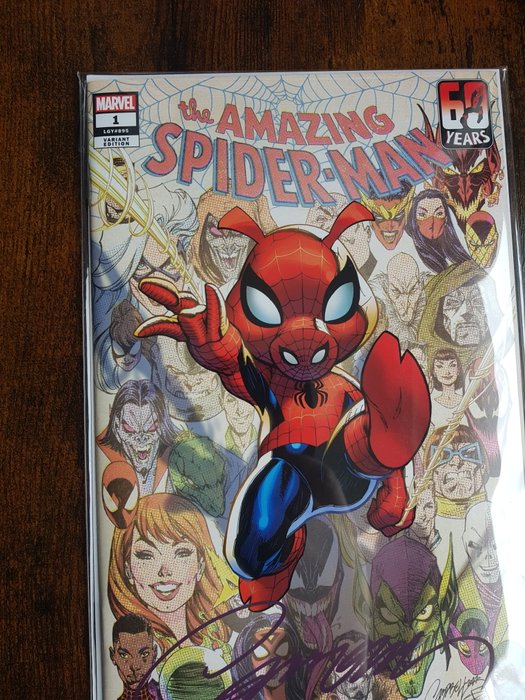 Amazing Spider-Man #1 - 60th Years Anniversary - JSC Artist exclusive - Signed by J.Scott Campbell - 1 Signed comic - Første udgave/2022