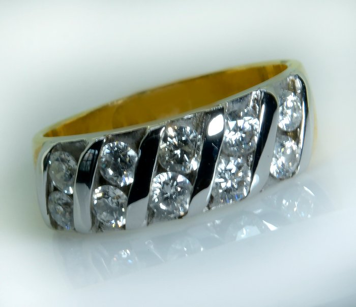 Ring - 18 kraat Gulguld