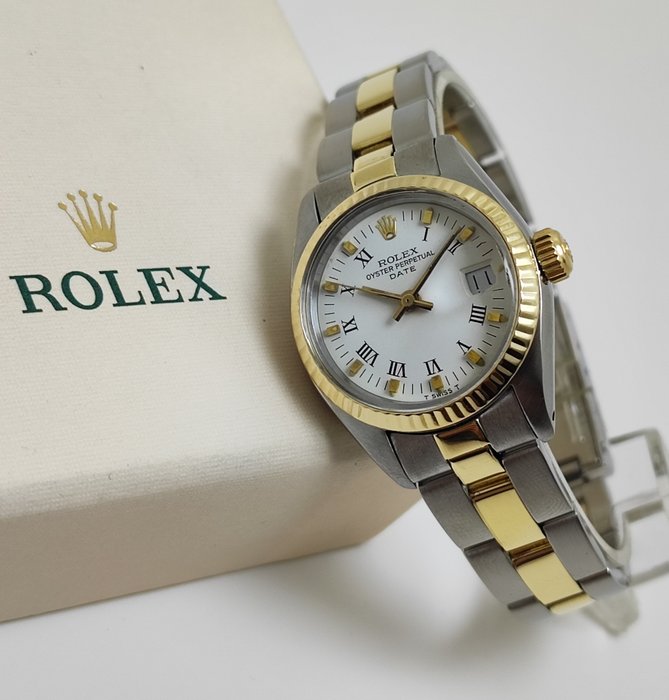 Rolex - Oyster Perpetual Date - Ingen mindstepris - Ref. 6917 - Kvinder - 1979