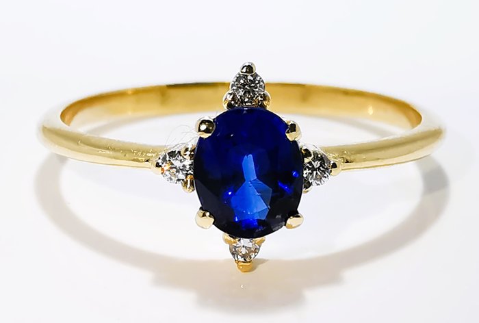 Ingen mindstepris - Ring - 14 karat Gulguld Safir