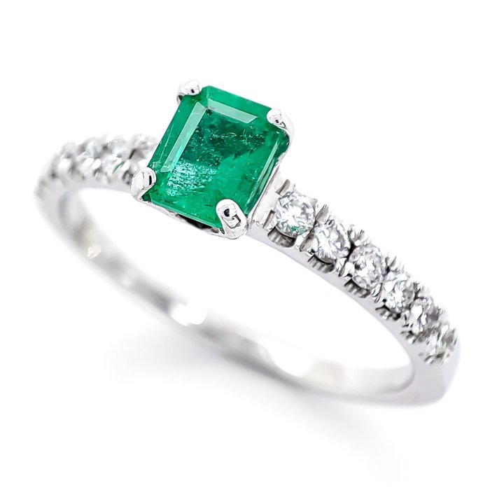 Ring - 14 karat Hvidguld -  072ct tw Smaragd - Diamant