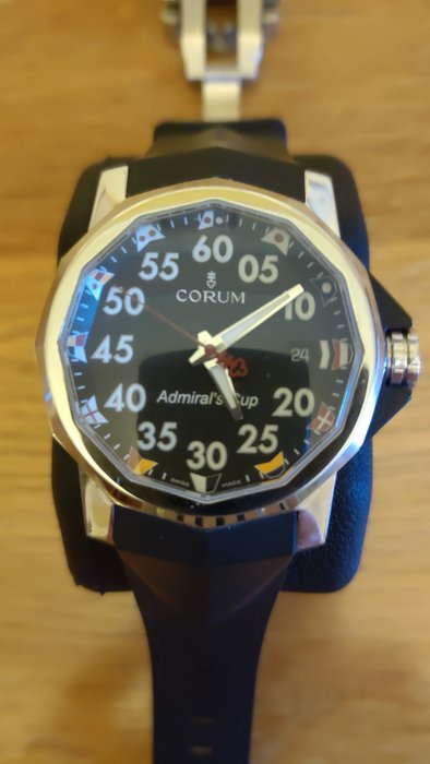 Corum - Admiral's Cup - 01.0010 - Mænd - 2010-2020