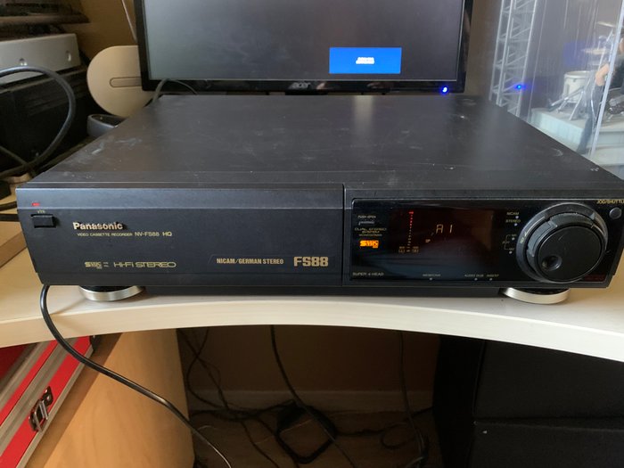 Panasonic FS88 -S-VHS - VHS recorder