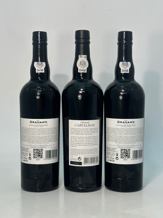 2001 Graham’s Quinta dos Malvedos x 2  2004 Quinta das Carvalhas - Vintage Port -  Douro  - 3 Flasker (0,75 L)