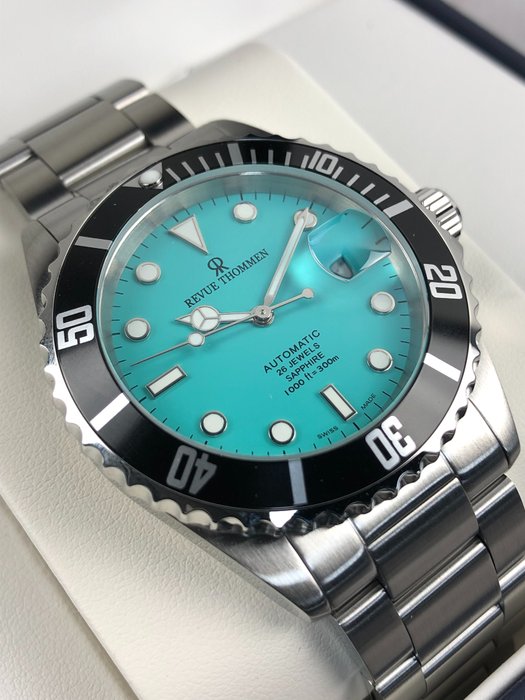 Revue Thommen - Diver Automatic "Submariner" Turquoise - 17571.2131 - Mænd - 2011-nu