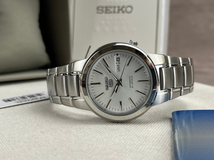 Seiko - 5 - Automatic Day Date - Ingen mindstepris - SNKA01K1 - Mænd - 2011-nu