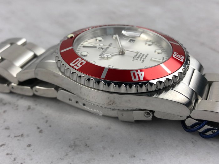 Revue Thommen - Diver Automatic - 17571.2126 - Mænd - 2011-nu