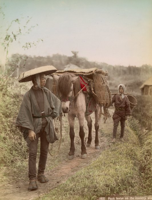 Kusakabe Kimbei Farsari et divers Yokohama School - "Pack horse on the country way"