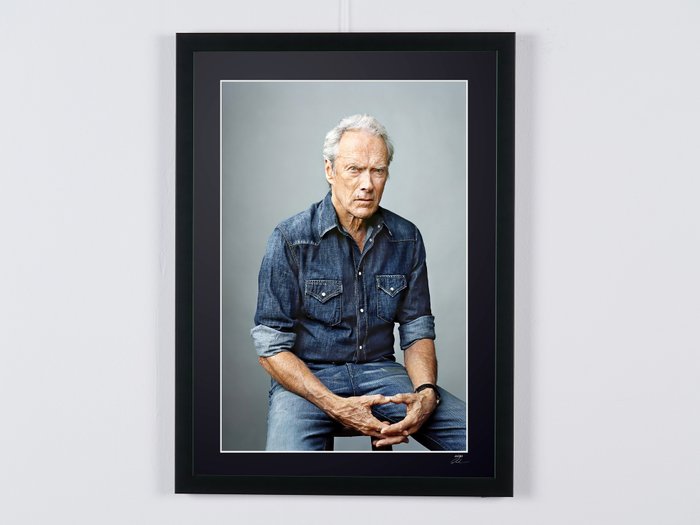 Clint Eastwood - Portrait Of Legend - Fine Art Photography - Luxury Wooden Framed 70X50 cm - Limited Edition Nr 03 of 30 - Serial ID 30372 - Original Certificate (COA), Hologram Logo Editor and QR Code - 100% New items.