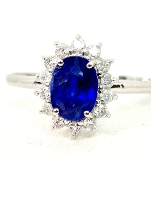 Ring - 18 kraat Hvidguld Safir - Diamant