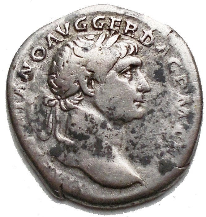 Romarriket. Trajan (AD 98-117). Denarius r/AET - AVG (across fields) COS V P P S P Q R OPTIMO PRINC Aeternitas standing facing, head left,  (Ingen mindstepris)