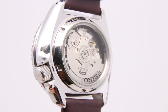 Seiko - Seiko 5 - Ingen mindstepris - SRPD75K1 | 4R36-07G0 - Mænd - 2011-nu