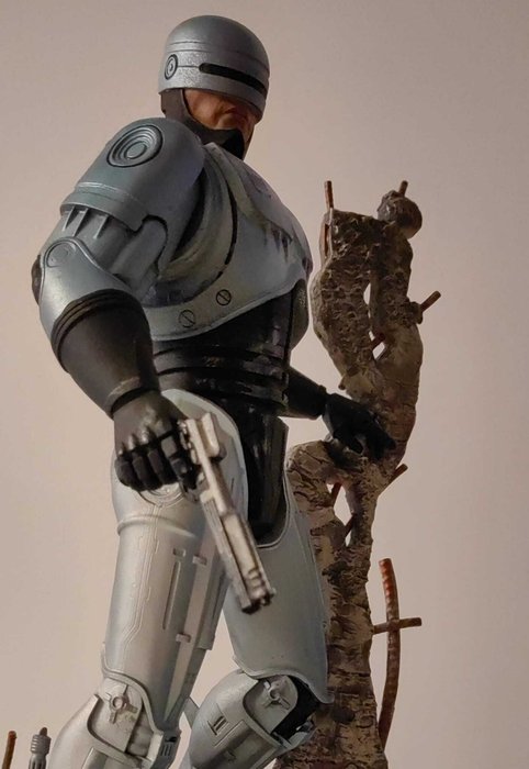 Robocop - Peter Weller as RoboCop - Custom made - 41 cm high - 1:4