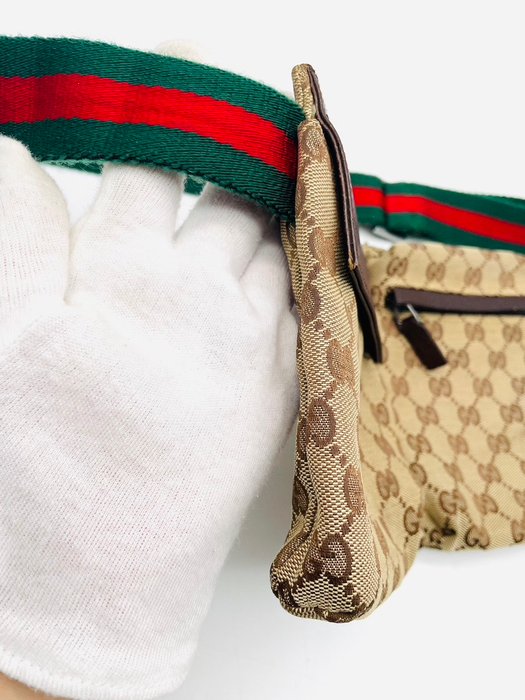 Gucci - GG Canvas Body Bag Waist Bag - Skuldertaske