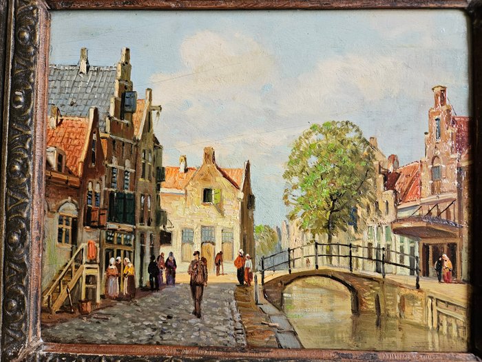 Hollandse school (XX) Naar P.G.Vertin, After - Hollands zomers stadsgezicht met gracht, boogbrug, huisjes en veel figuren