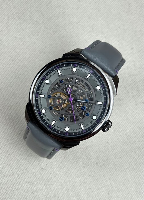 Reign - Weston Automatic Skeleton - Ingen mindstepris - REIRN6804 - Mænd - 2011-nu