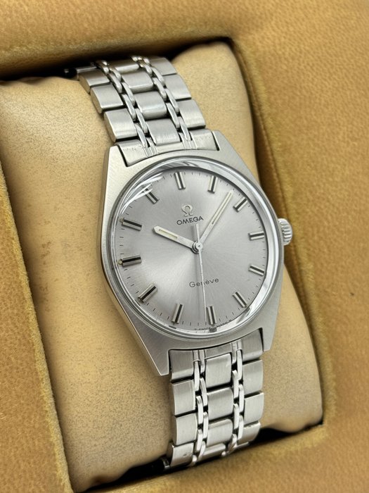 Omega - Geneve Date Cal.601 - Ingen mindstepris - 135.041 - Mænd - 1960-1969