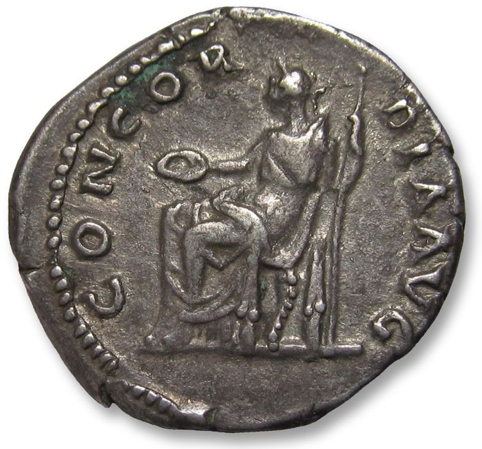 Romarriket. Sabina (Augusta, AD 128-136). Denarius Rome mint circa 130-133 A.D. - CONCORDIA AVG - great toning