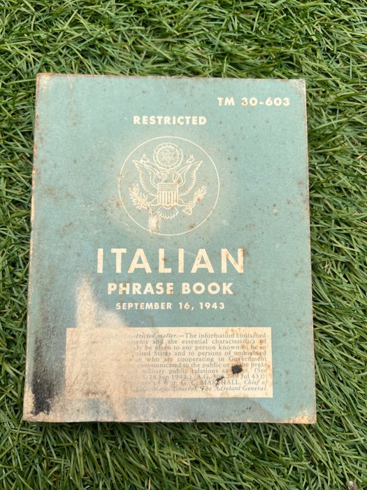 Official WW2 US Army Soldiers Italian Language Guide / Phrase book - Airborne - Ranger - Sicily - Italy - 1943