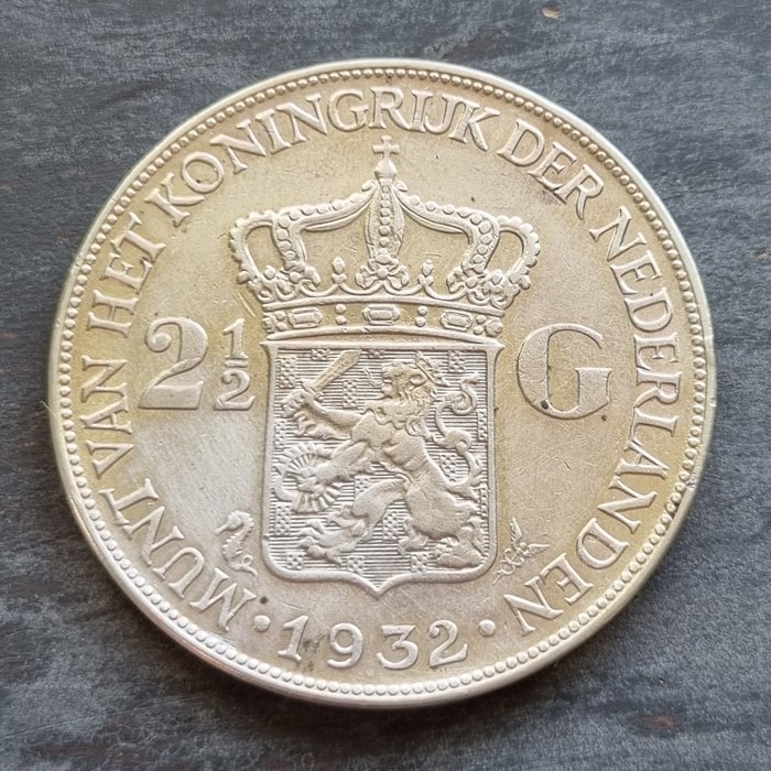 Holland. Wilhelmina. 2 1/2 Gulden 1932 grofhaar  (Ingen mindstepris)