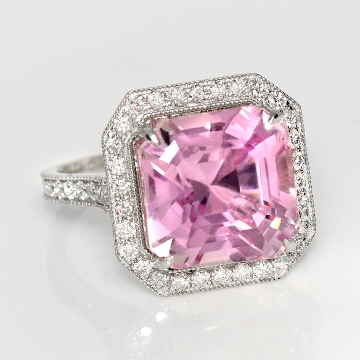 Ingen mindstepris - Ring - 14 karat Hvidguld -  11.10ct. tw. Kunzit - Diamant - IGI 10,45 ct Pink